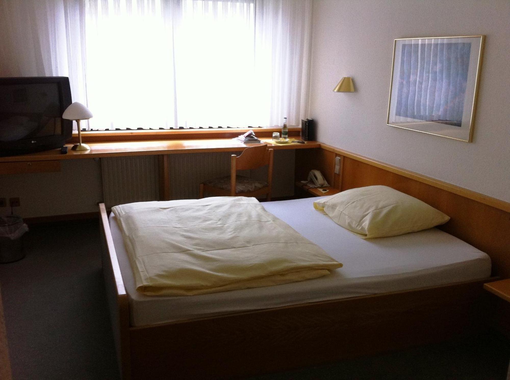 Hotel Pfaelzer Hof, Zum Schokoladengiesser Rodalben الغرفة الصورة